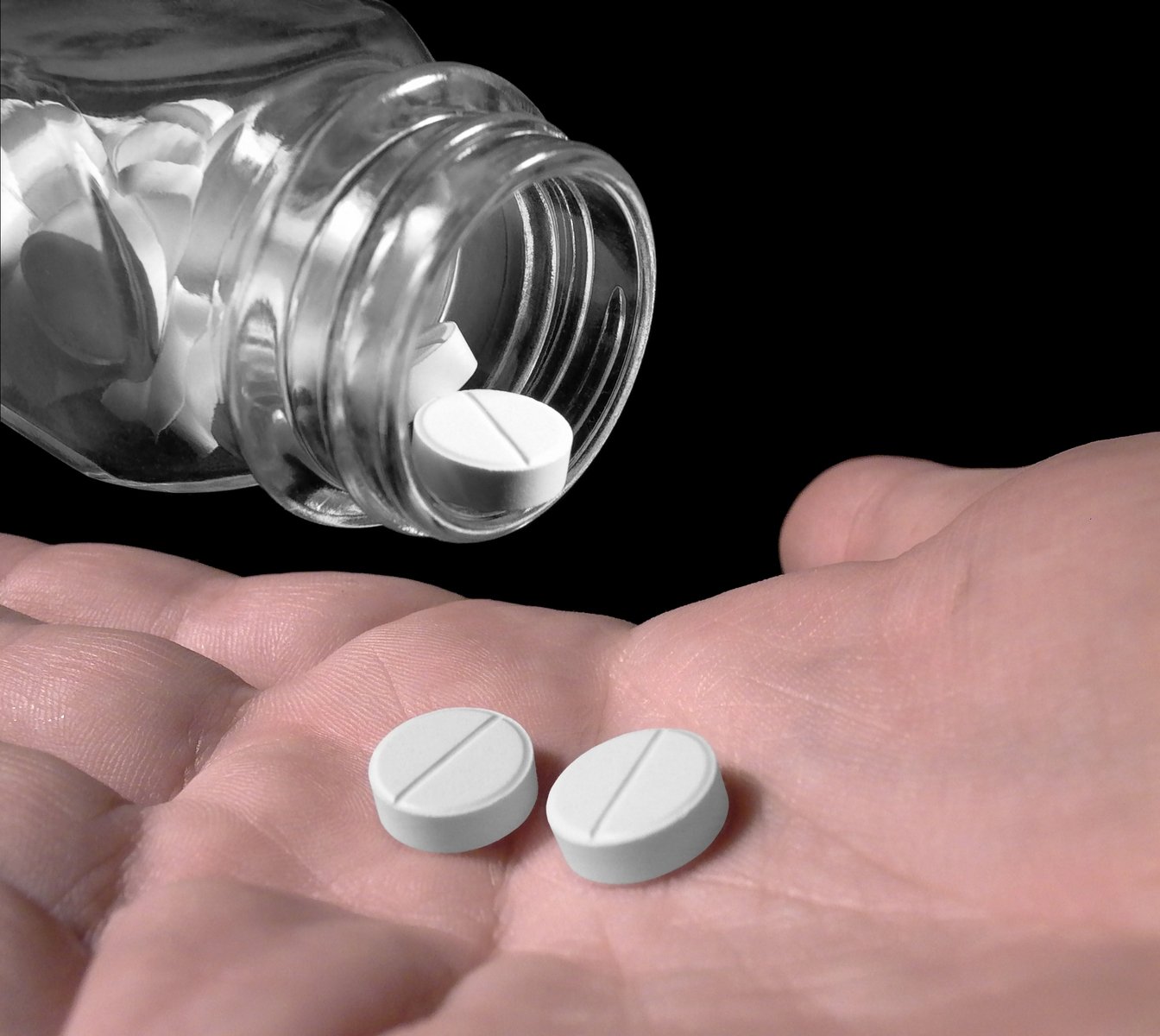 Naltrexone/ Naloxone/ Vivitrol… What’s The Difference Anyways